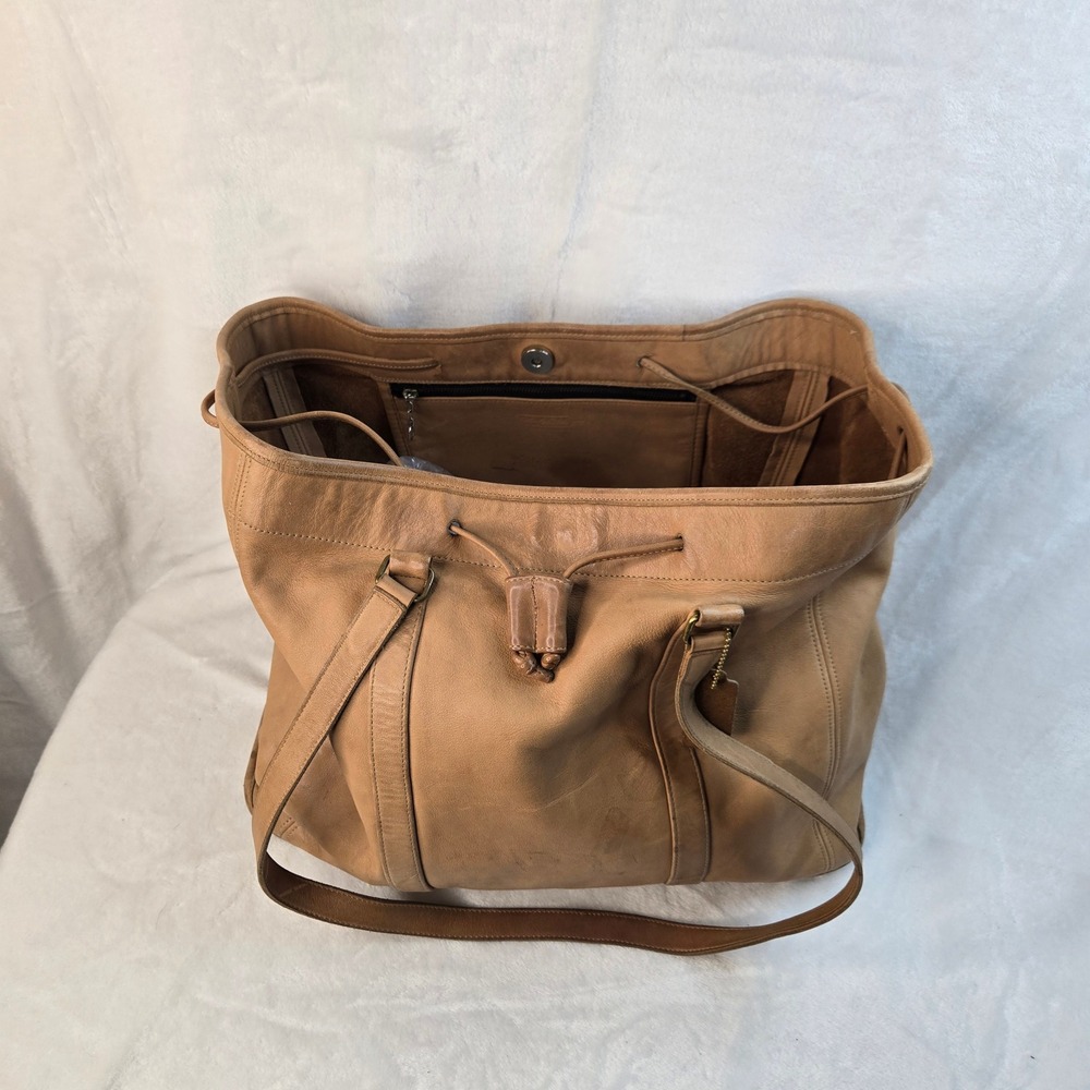 Vintage Coach Tan Leather Drawstring Bucket Bag 531-2620 Brass Hardware Tote - Picture 4 of 16